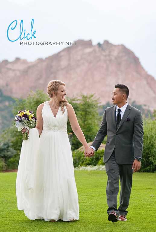 wedding at the Garden of the Gods Club