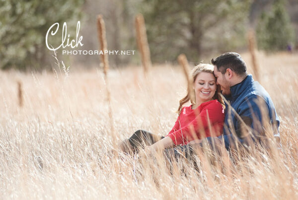 Ute Valley Park engagement portraits :: Christina + Josh