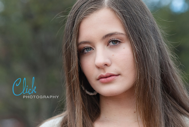 senior pictures at the Garden of the Gods