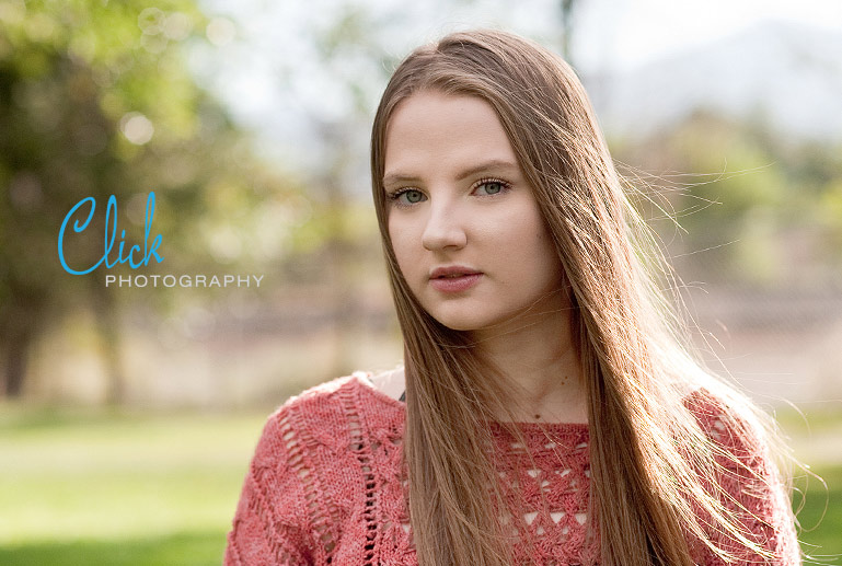 senior pictures in Monument Valley Park