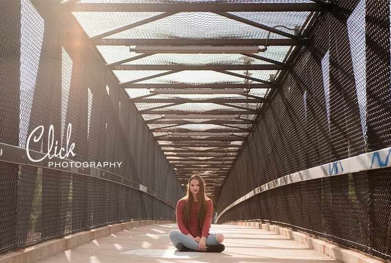 senior pictures in Monument Valley Park