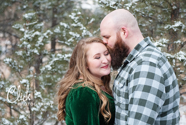 snowy engagement portraits