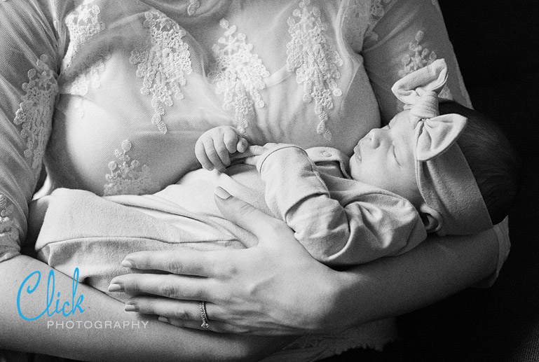 lifestyle newborn photography in Colorado Springs