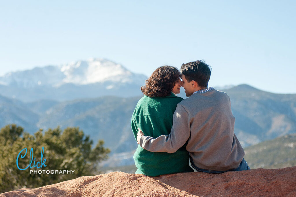 marriage proposal in the Garden of the Gods, Colorado Springs, Colorado